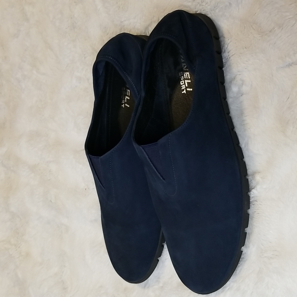 Vaneli Womens Kimi Blue Leather Slip On Flats Loafers Size 9.5 Comfort